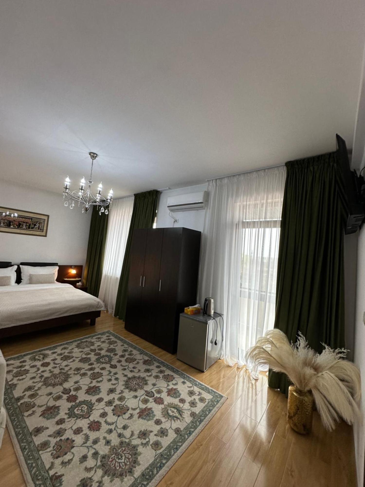 בית הארחה Zoe Bucharestairport&therme&parking