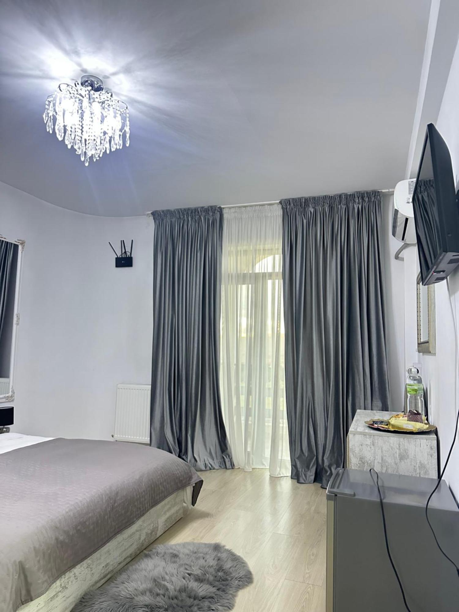 בית הארחה Zoe Bucharestairport&therme&parking *
